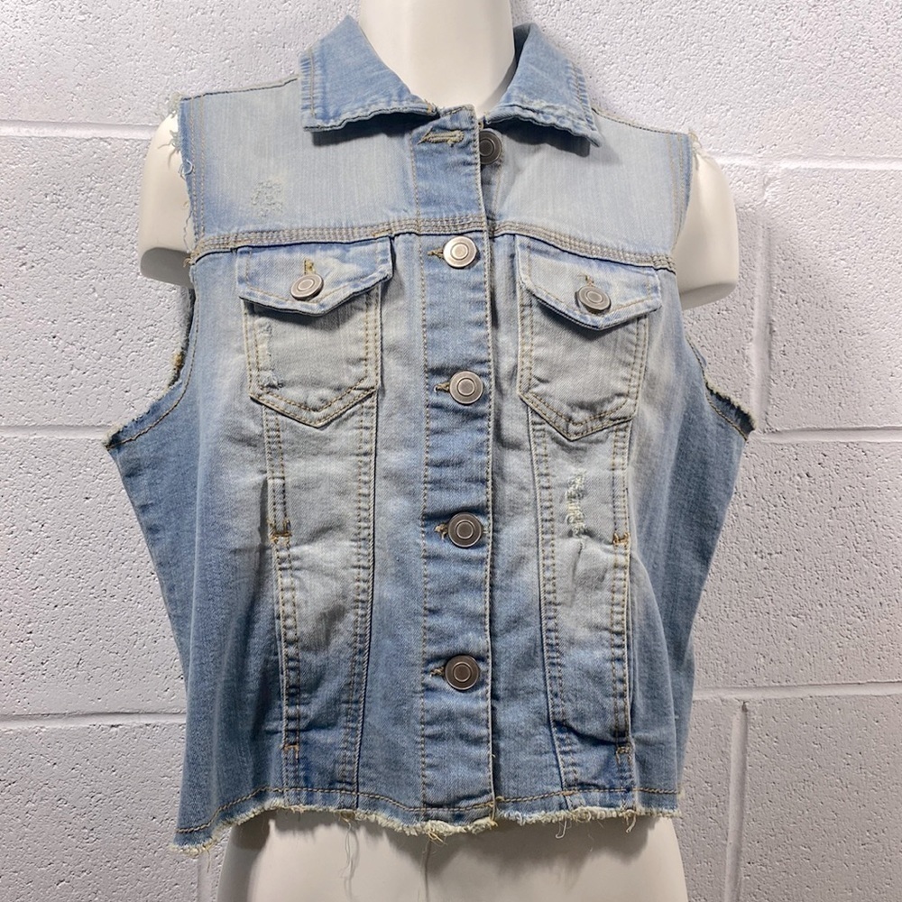 NWOT Distressed sleeveless jeans vest​​​​​​​​​​​